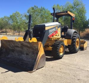2010 DEERE 210LJ Skip Loader(SOLD)