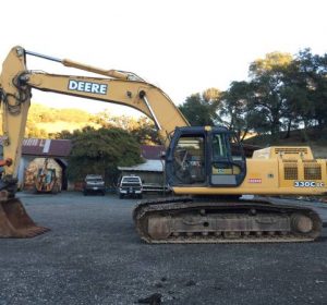 2005 Deere 330C LC Excavator(sold)