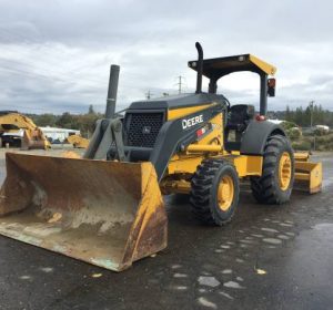 2010 Deere 210LJ Skip Loader(sold)