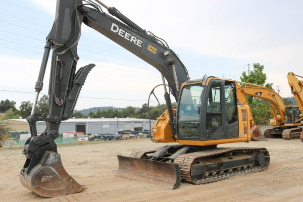 2011 Deere 135D Excavator for sale