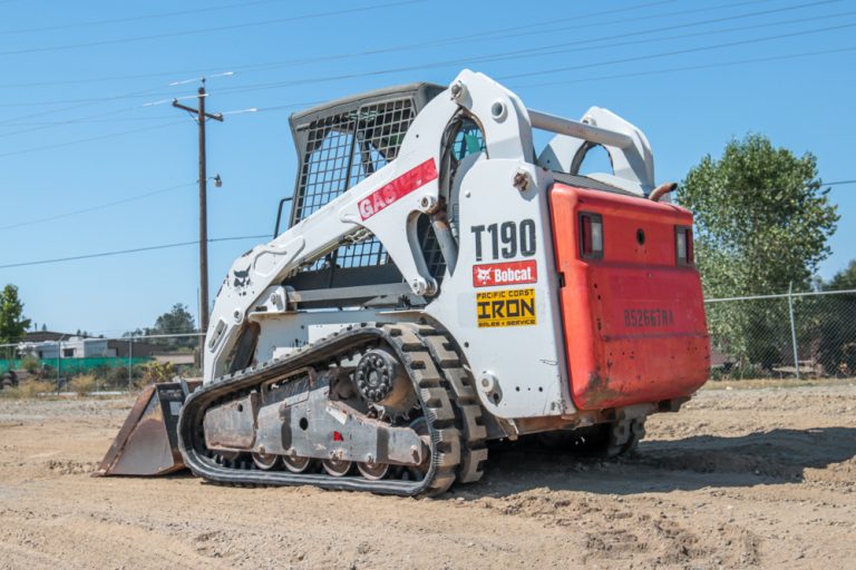 Skid Steer Rental Sacramento, Tracks and Wheeled Skid Steer Rentals