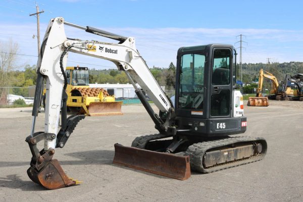 2011_BOBCAT_E45_MINI_EXCAVATOR_FOR_SALE