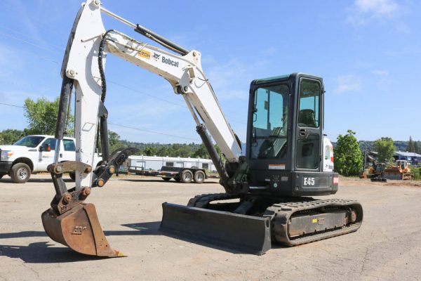 2011_BOBCAT_E45_MINI_EXCAVATOR_FOR_SALE