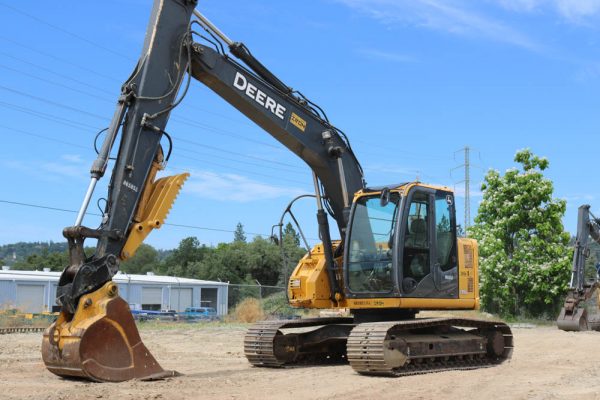 Excavator Equipment Rentals (Mini Excavator & Full-Size Excavators)