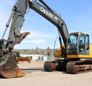 2012_DEERE_160D_EXCAVATOR_FOR_SALE