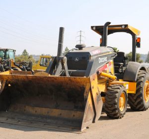 2013_DEERE_210K_SKIP_LOADER_FOR_SALE