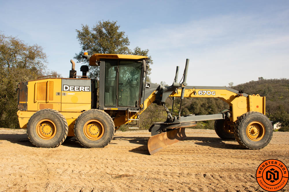 2010_DEERE__670G_06 (1 of 1)