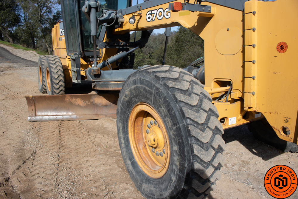 2010_DEERE__670G_09 (1 of 1)