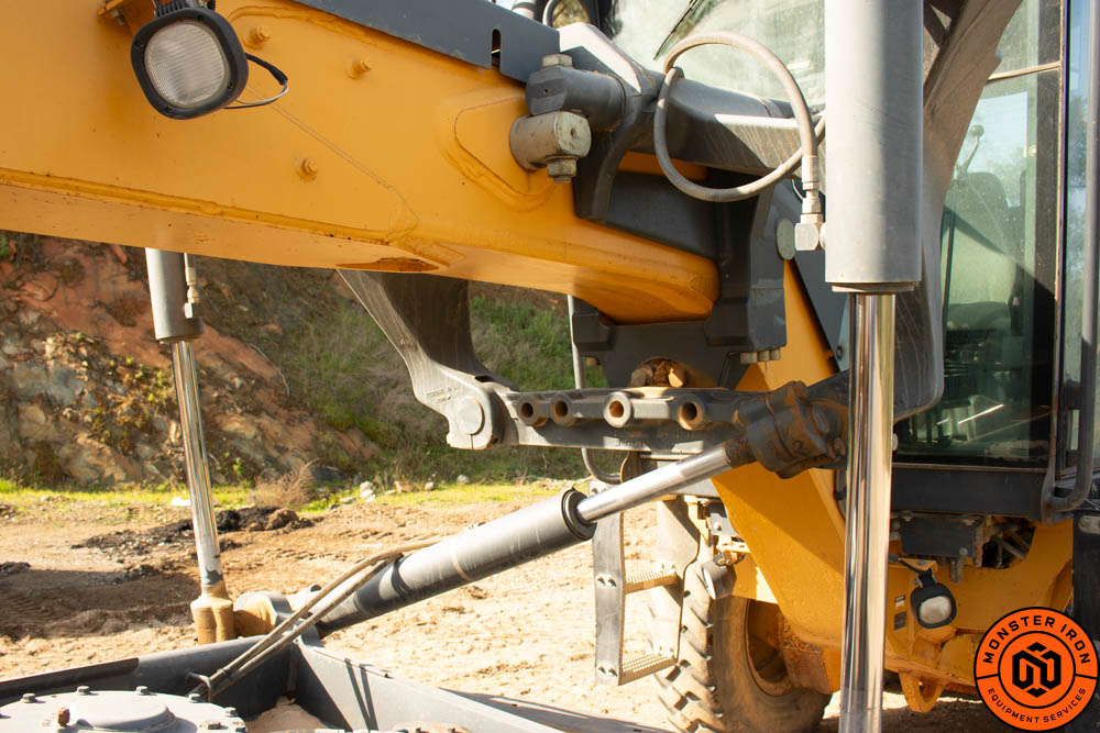 2010_DEERE__670G_27 (1 of 1)