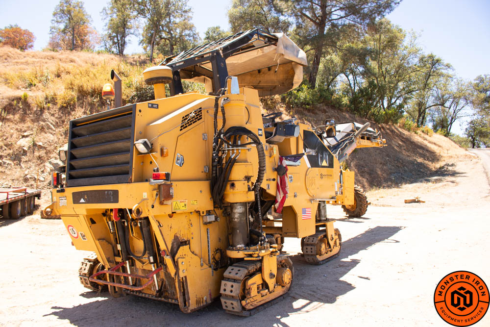 2011_CAT__PM102_05 (1 of 1)