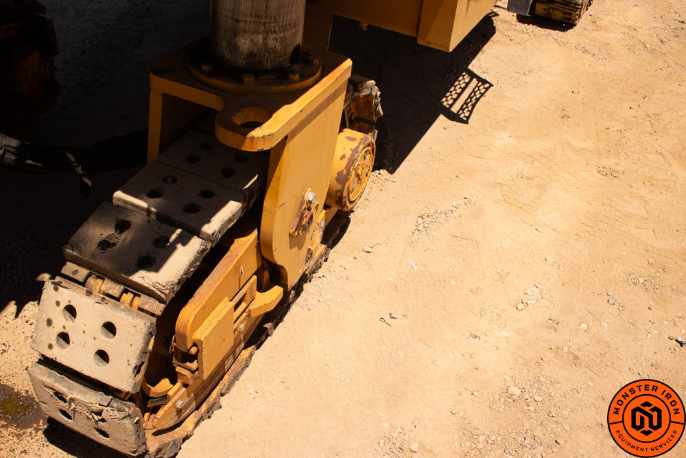 2011_CAT__PM102_11 (1 of 1)