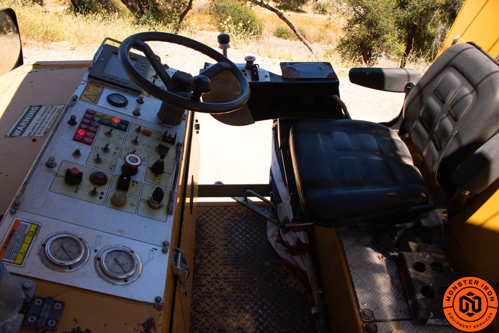 2011_CAT__PM102_21 (1 of 1)