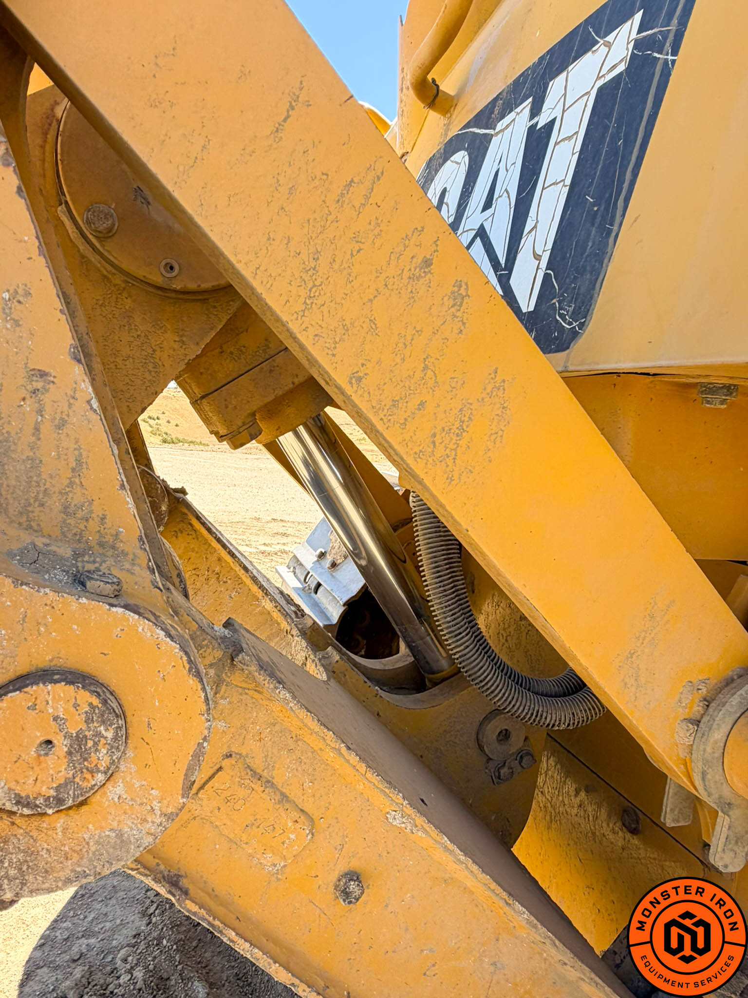 2017_CAT_D6K_22 (1 of 1)