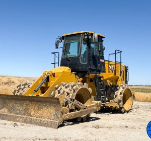 2021_CAT_815K_COMPACTOR_FOR_SALE